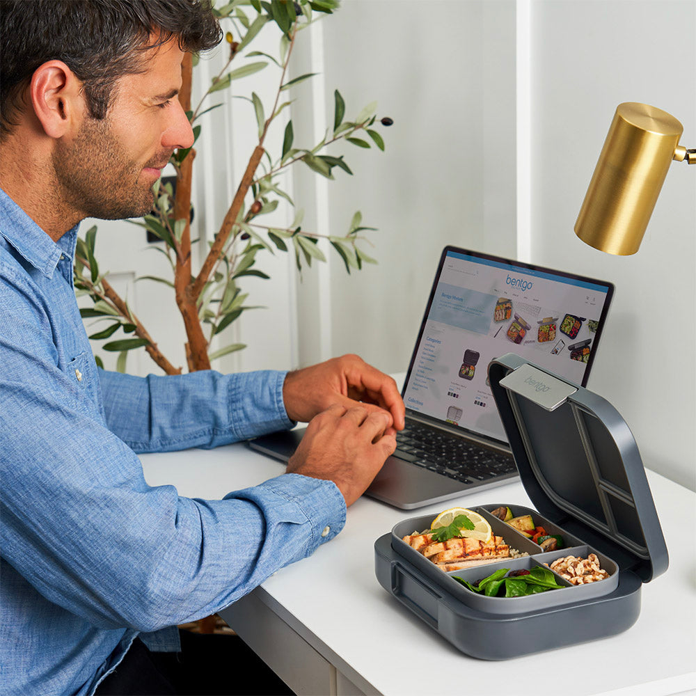 bentgo-modern-lunch-box-and-snack-cup-q0 BGMDNBDL-DG_4.jpg